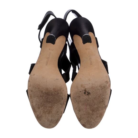 ❤️Manolo Blahnik Satin Heels❤️ - Picture 5 of 5